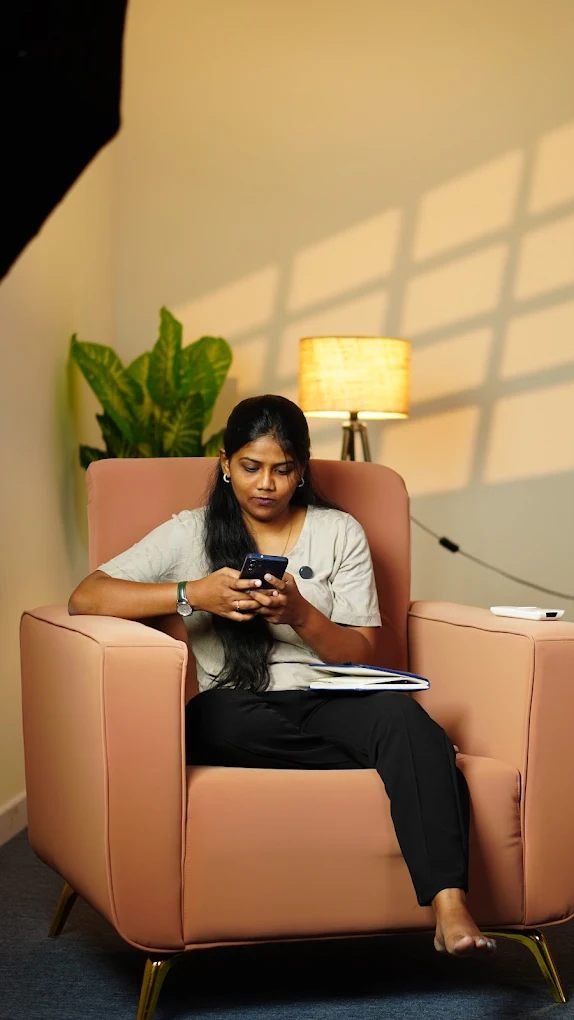A founder being interviewed on camera in the Virtuatainment studio